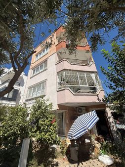 Didim Cumhuriyet Mh Geniş Ayrı Mutfak Daire