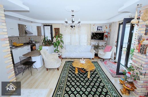 Tuzla İstasyonda Site İçinde Marinaya Komşu 2+1 Satılık Daire