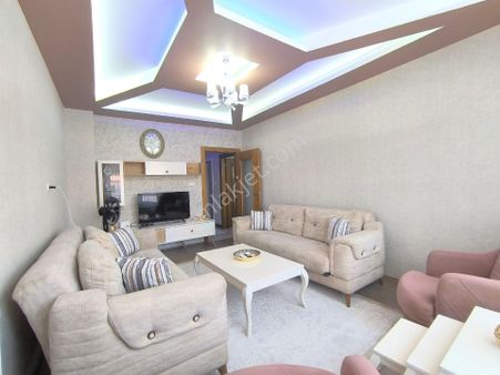 Buhara Mahallesi Hat Caddesi'ne Cephe 3+1 Geniş Daire