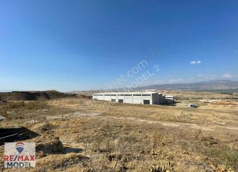 Remax Model'den Bozburun'da 3488m² Satılık Sanayi Arsası