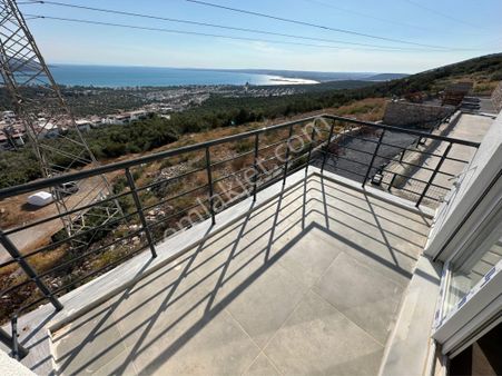 Aydın Didim Akbük Mahallesinde Muhteşem Deniz Manzaralı 2+1 Daire