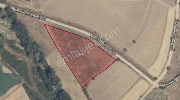 Bizim Emlaktan Duruçayda 3756 M2 Satılık Tarla