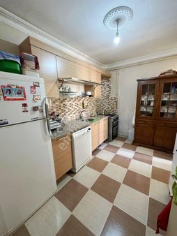 Çorlu Reşadiye Mh Eski Pazartesi Pazarı Üzeri Karate Salonu Yakini 2+1 100m2 3 Kat 12 Yıllık