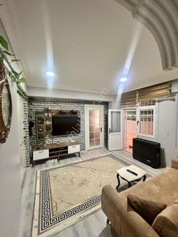 Avcılar Gümüşpala Metrobüse Yürüme Mesafesi 3+1 Genıs Bahçeli Satılık Daıre