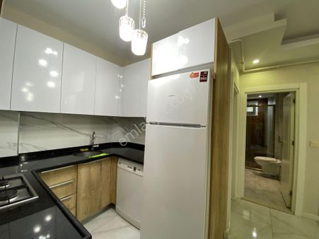 Karınca'dan Hürriyet Mh'de Merkezi Konumda 2+1 Eşyalı Kiralık!