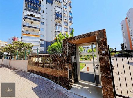 Güzeloba'da Merkezi Konumda Satılık 3+1 Daire