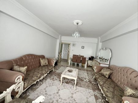 Özkesen Gayrimenkul'den Satılık 3+1 Daire