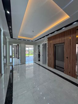 Bölgenin Emsalsiz En Lüks Villası