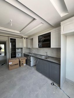 Meramın Gözdesi Hadim Mahallesinde Ultra Lüks Cadde Cepheli Daire