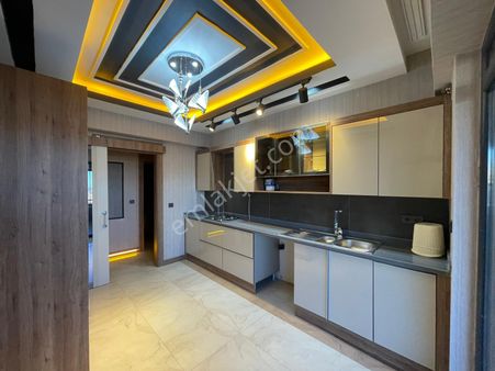 Mega Gayrimenkul'den Beykent'te Muhteşem Lokasyon'da Satılık 3,5+1 Daire