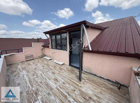 Mahmutpaşa Mahallesinde 3+1 Çatı Katı Kiralık Daire