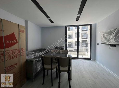 Fevziçakmak'ta Full Eşyalı 1+1 Kiralık Daire