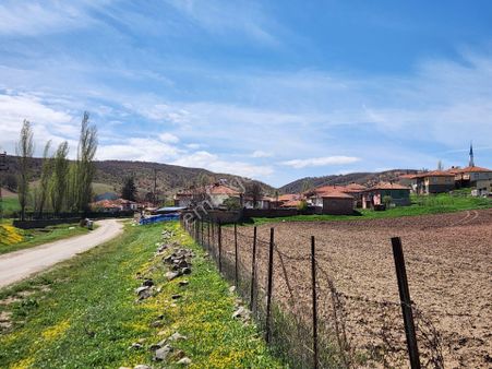 Kırıkkale Sulakyurt 5103 M2 Köyiçi 2kat İmarlı Asfalt Cephe Arsa