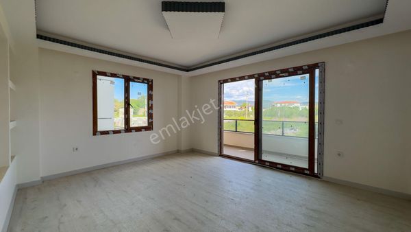 No:10 Gayrimenkul’den Butik Sitede, 3+1, Ebeveyn Banyolu, Yüksek Giriş Lüks Daire!