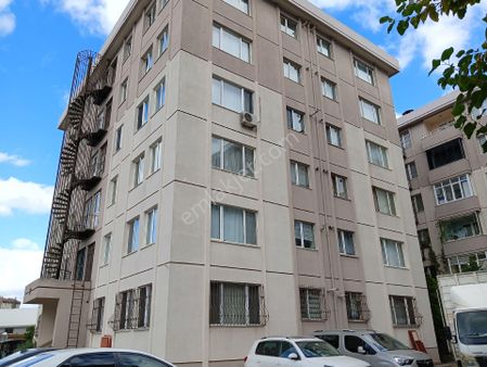 Kare Emlak'tan Mutlukent Yanı Mega Kentte Mobilyalı Kapalı Mutfak 1+1 Kiralık Daire