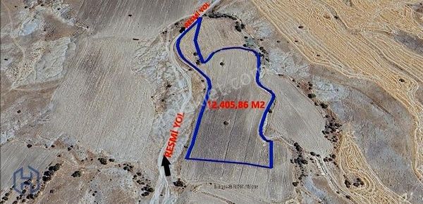 Harbert Gayrimenkul'den Sarılı Köyün'de Satılık Tarla