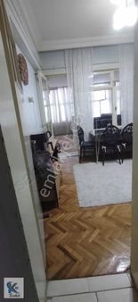 İhsaniye'de Lukoil Petrol Yanı 3+1 Satılık Daire