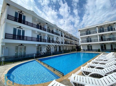 Karasu'da En İyi Bölge En İyi Site |müstakil Bahçeli Havuz Cephe