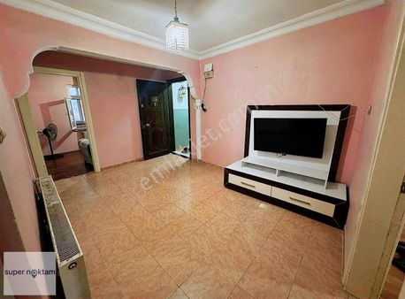 Atatürk Mahallesi'nde Satılık 2+1 6.kat Tadilatlı Daire