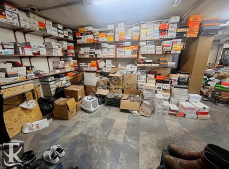 Devren Kiralık Full Yapılı+depolu İşlek Yerde Magaza