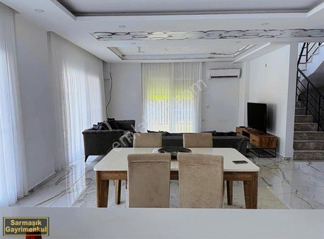 Davutlar'ın Rn Gözde Villası 5+1 Havuzlu Doğa Ve Deniz Manzaralı