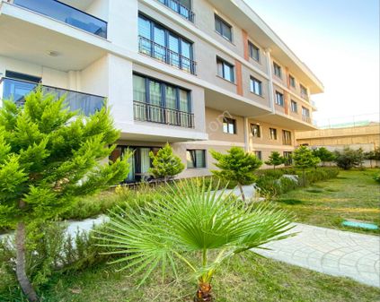 Güvenlikli Butik Site İçerisinde Bahçe Katı 1+1-nuev