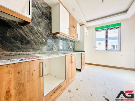 2+1 95m2 Sıfır Yüksek Giriş Kelepir Daire!!