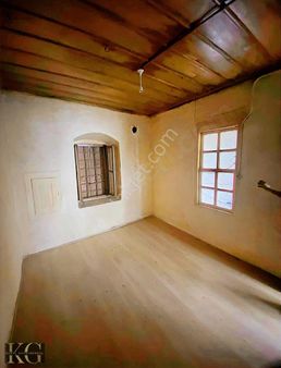 Tescilli Satılık Taş Ev