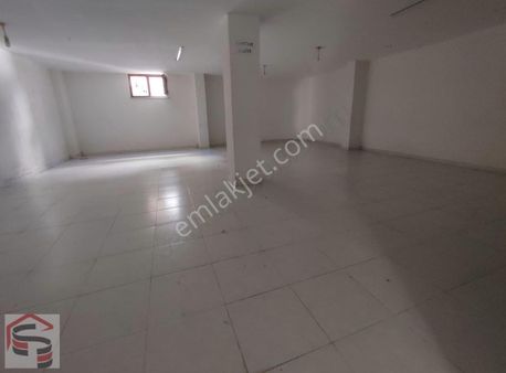 Sezer Emlak Halit Kacır'dan 200m2 Kiralık Depo