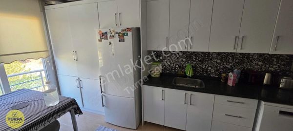 Küçük Çiğli Mahallesinde Park Manzaralı 3+1 Doğalgazlı Daire