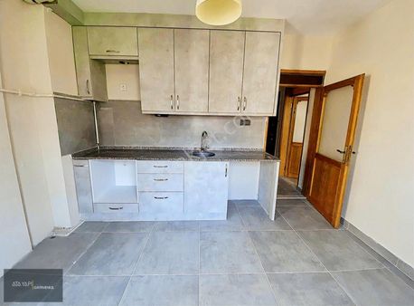 Ata Yapı'dan Cadde Üzeri 3+1 Kiralık Ara Kat