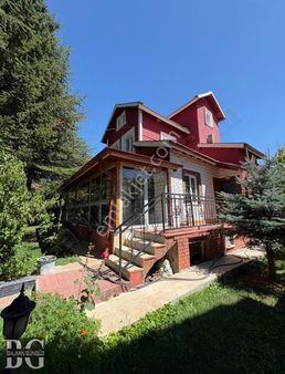 Balkan Gündüz'den Emirceoğlunda Satılık Tripleks Villa