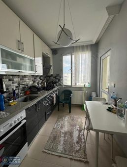 Kayaşehir 18.bölge Ara Kat Tadilatlı 2+1 (110m2) Satılık Daire..