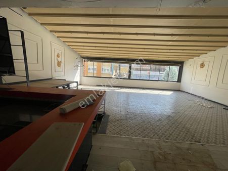 Atatürk Mah Lüks Yapıda 2 Katlı 200m2 Kiralık Dükkan