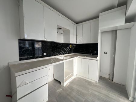 Sincan Yenikent Fevzi Çakmak Mah 3+1 Bağımsız Yapılı Yüksek Giriş Kat Daire