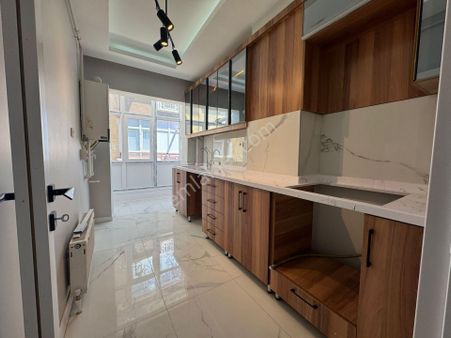 Etlik-aşağı Eğlence'de Katta Full Yapılı Muhteşem Daire!