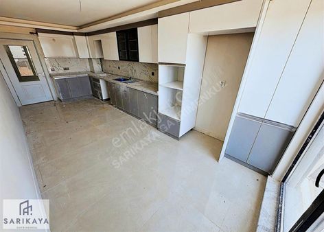 Sarıkaya' Dan Metro Ve Evcil Hayvanlar Parkı Yakını Sıfır 4+1