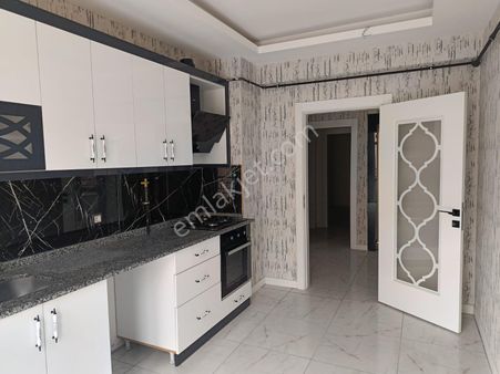 Nakiboğlu Mah Sedirler Kavşağı Yakını Satılık 3+1 Arakat Yeni Daire