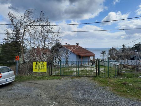 Tekirdağ Marmara Ereğlisinde E-5 Yolu Üzerinde Denize Sıfır 100 M2 İki Kat İmarlı Arsa