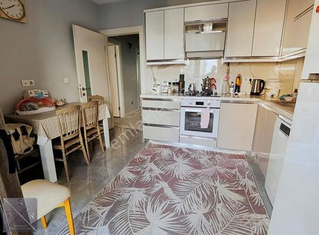 Demirköprü İzban Yakını Önü Açık Ferah Arakat Satılık 2+1 Daire