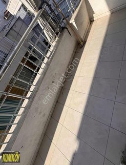 Sarılarda 3+1 Zeki Vargün İlköğretime Yürüme Mesafesinde Daire