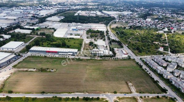 Başiskele Kullar Kiralık 38.559m² Ticari Boş Müstakil Arsa