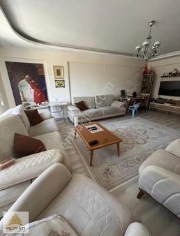 Bergama Fatih Mahallesinde 4+1 Çift Teraslı Satılık Dubleks