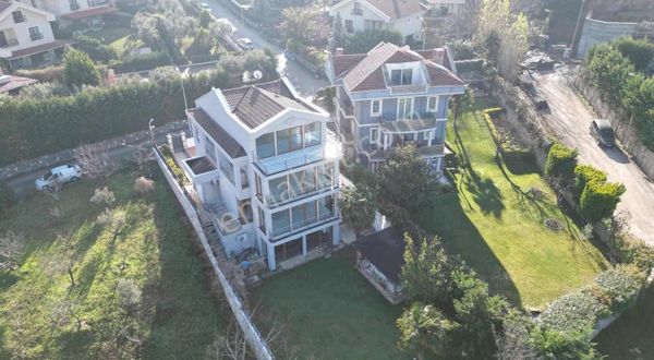 Dobrucada 5+2 Satılık Villa