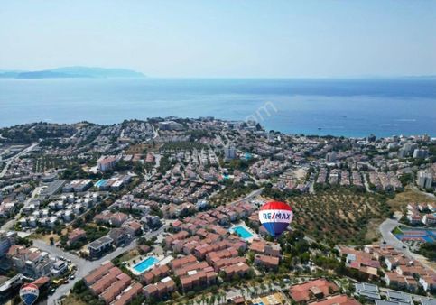 Manzarasıyla Büyülen, Bakımlı, Geniş Villa