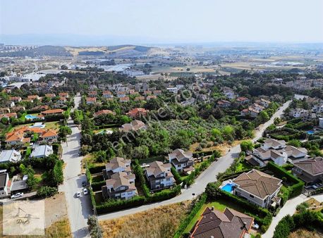 Mudanya Çağrışanda 2310 M2 Villa İmarlı Arsa