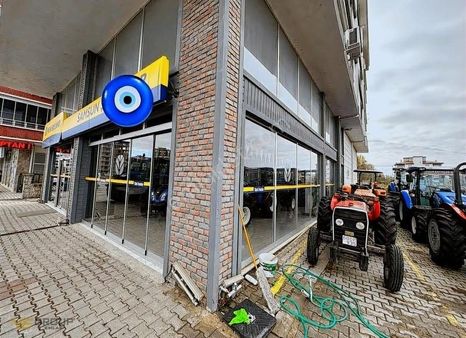 Ve Group Emlaktan Güzel Konumda 975m Satılık Dükkan