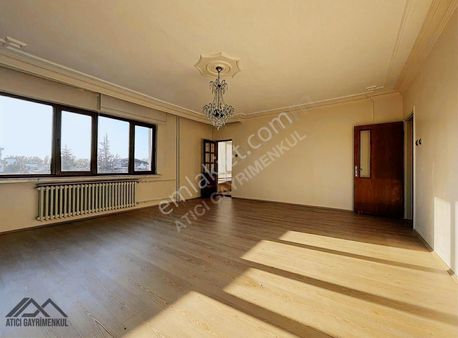 Ali Fuat Güven Caddesi Üzerinde 3+1 Temiz Kiralık Daire