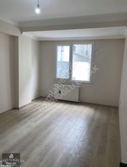Uzunoğlu Emlak Tan Güneştepe Mah.sıfır 3+1 Ara Kat İskanlı Daire