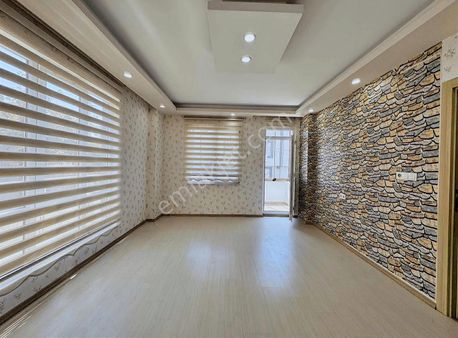 Veliköy Mahallesin De Kiralık 2+0 Balkonlu Daire